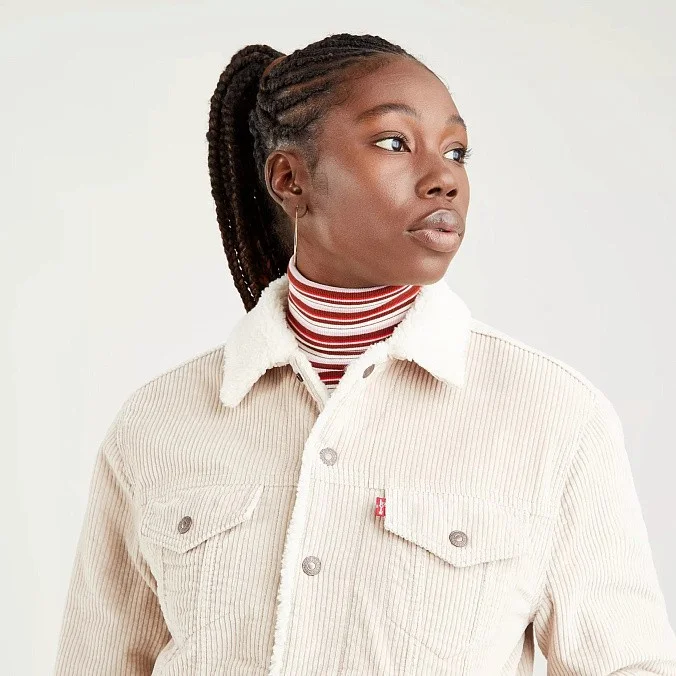 Куртка джинсовая женская Levi's Ex-Boyfriend Sherpa Trucker Jacket Pebble Cement
