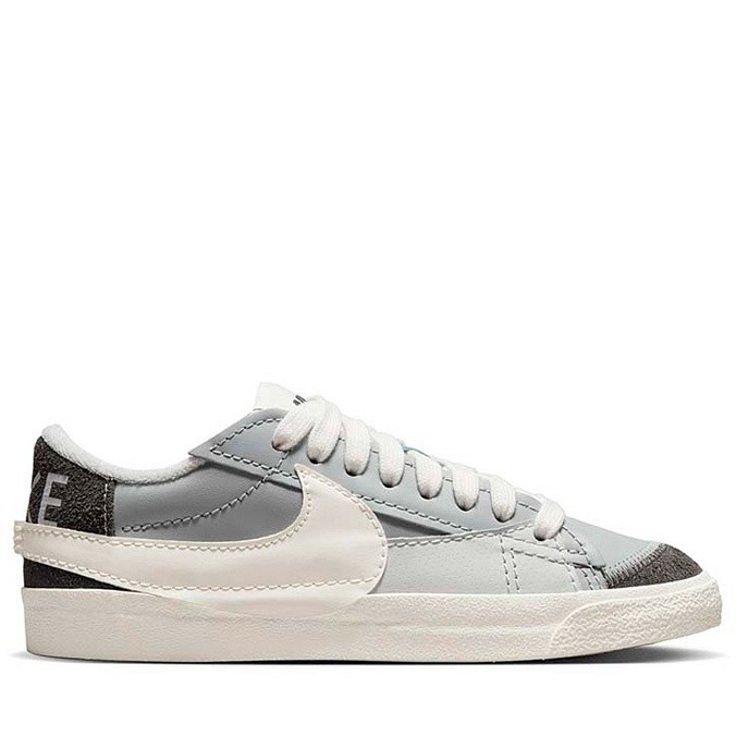Кроссовки Nike Blazer Low '77 Jumbo SE Light Smoke Grey/Photon Dust/Anthracite/Sail
